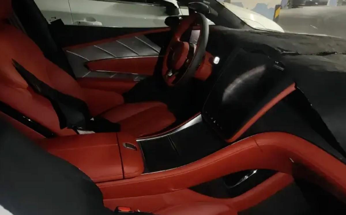 配备云辇底盘 疑似仰望U7猎装版谍照曝光