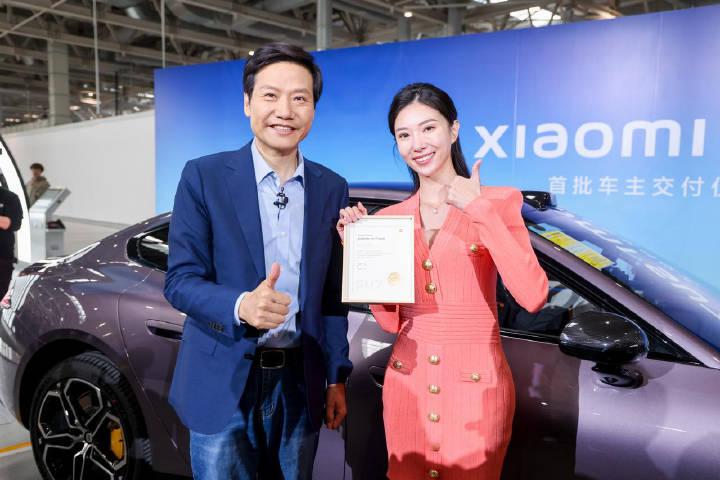 曝小米汽车为保交付紧急招工：月薪最高1万元，年底13薪，每天工作至少10小时