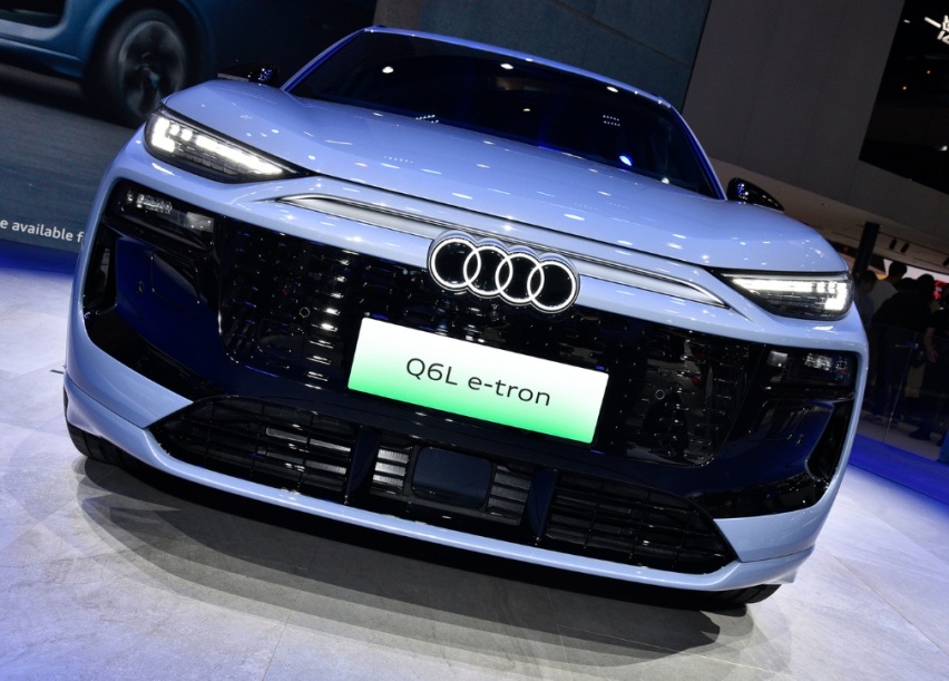 “地表最强灯厂”，一汽奥迪携Q6L e-tron亮相“设计上海”
