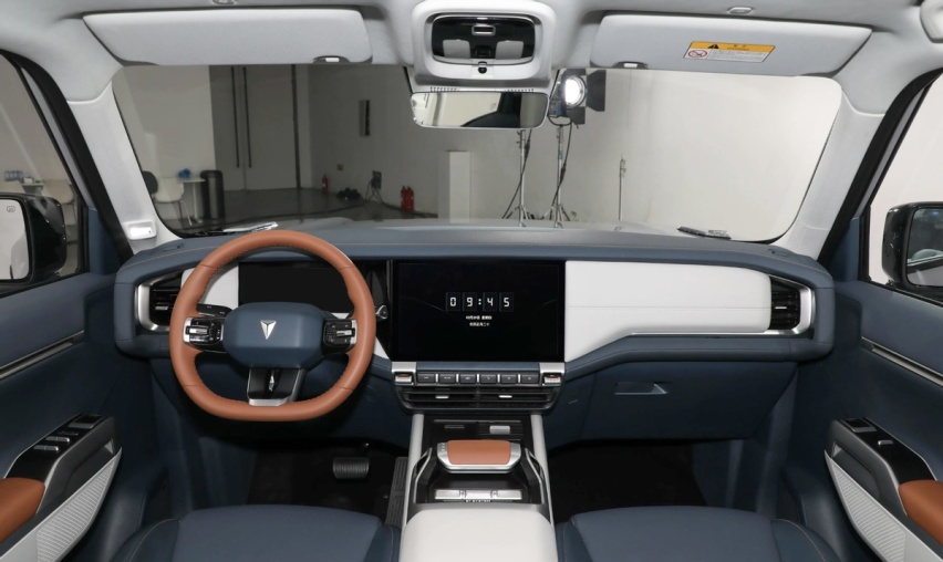 搭载增程动力 深蓝G318将于6月13日上市