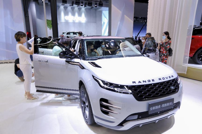 岂止领先 还更全面 | 天马实力亮相2024北京车展,点亮智慧出行新视代