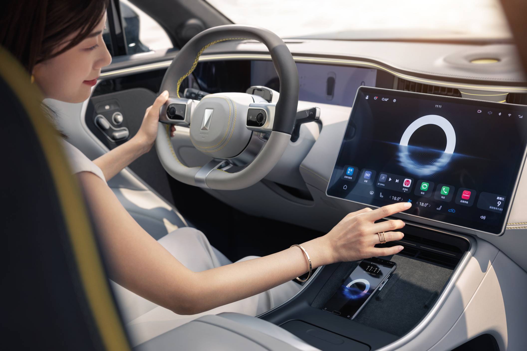 鸿蒙智行端午三天全系车型大定破7000台