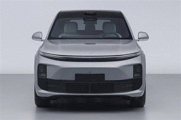 年轻家庭的第一台车 试驾2024款理想L6 Max