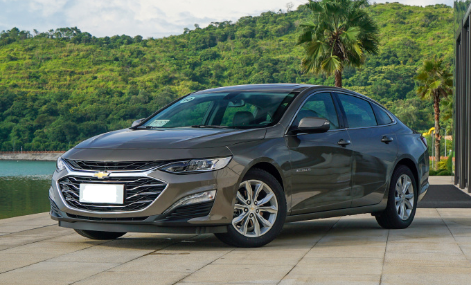 超豪华车，能守住价格“底线”吗？