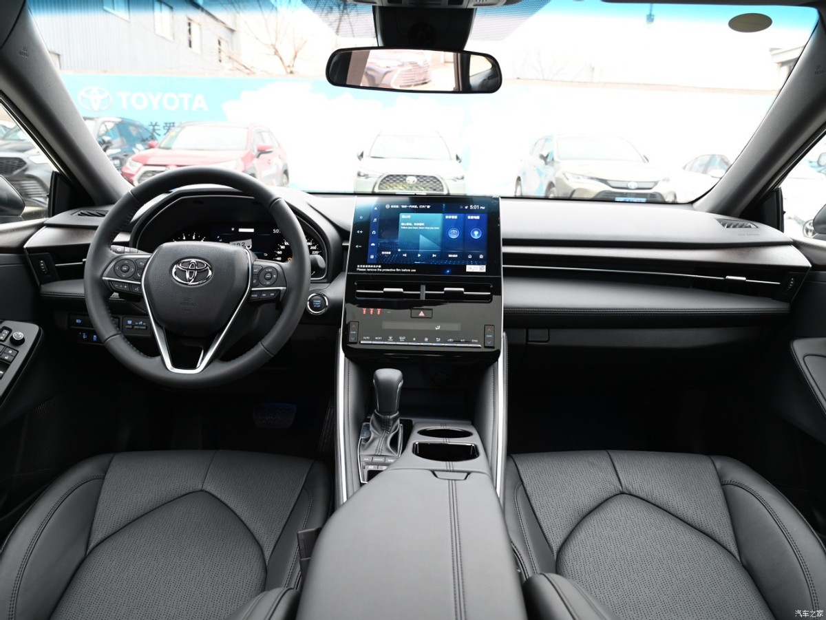 搭载2.0L第五代智能电混双擎 新亚洲龙上市在即