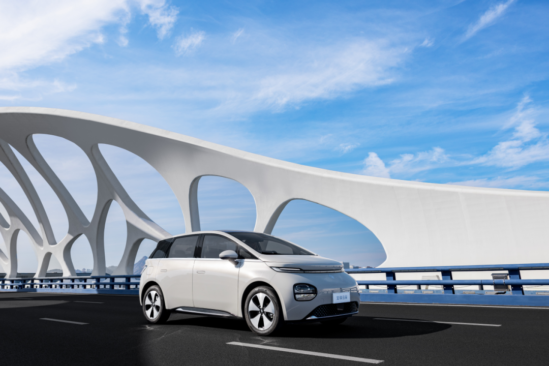 宝骏云海外观细节首发，计划三季度上市