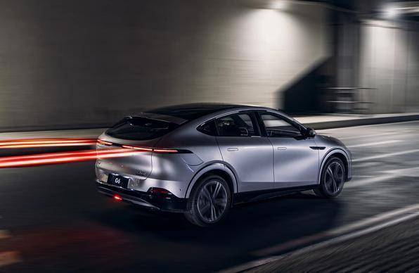 小鹏汽车，能翻盘吗？