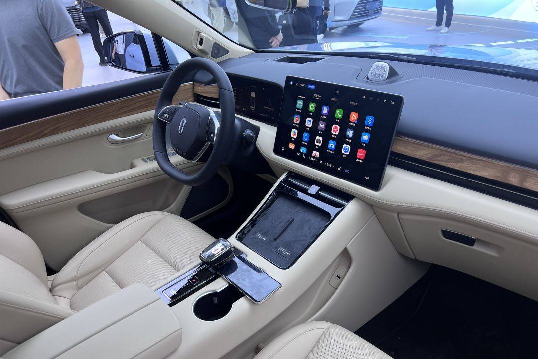 美国西南研究院开发出AitM设备 以评估与电动汽车快速充电设备相关的网络安全风险