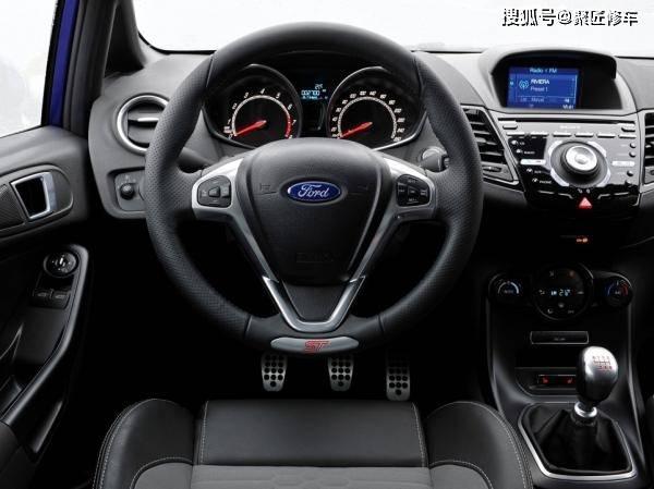 福特申请新专利 利用驾驶员的目光来控制前照灯