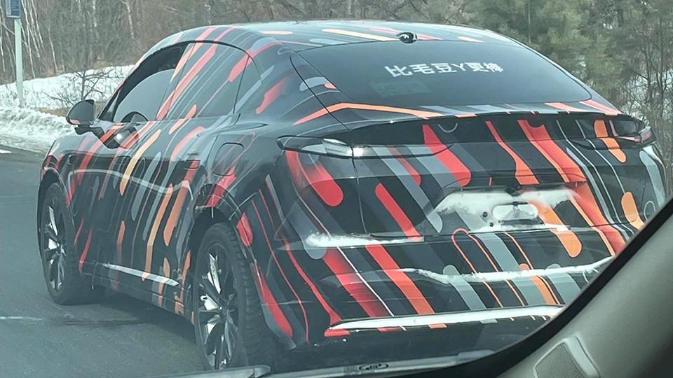 8月正式发布 小鹏MONA M03开启全球首秀