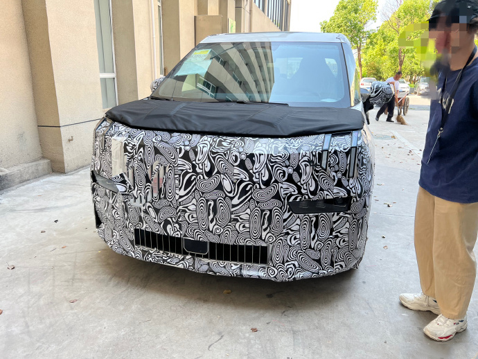 43.9万起，全新极氪009能否击穿纯电MPV的『天花板』？