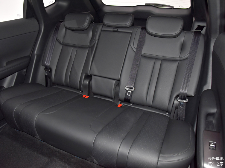 配置丰富/将于8月上市 五菱星光S配置信息曝光