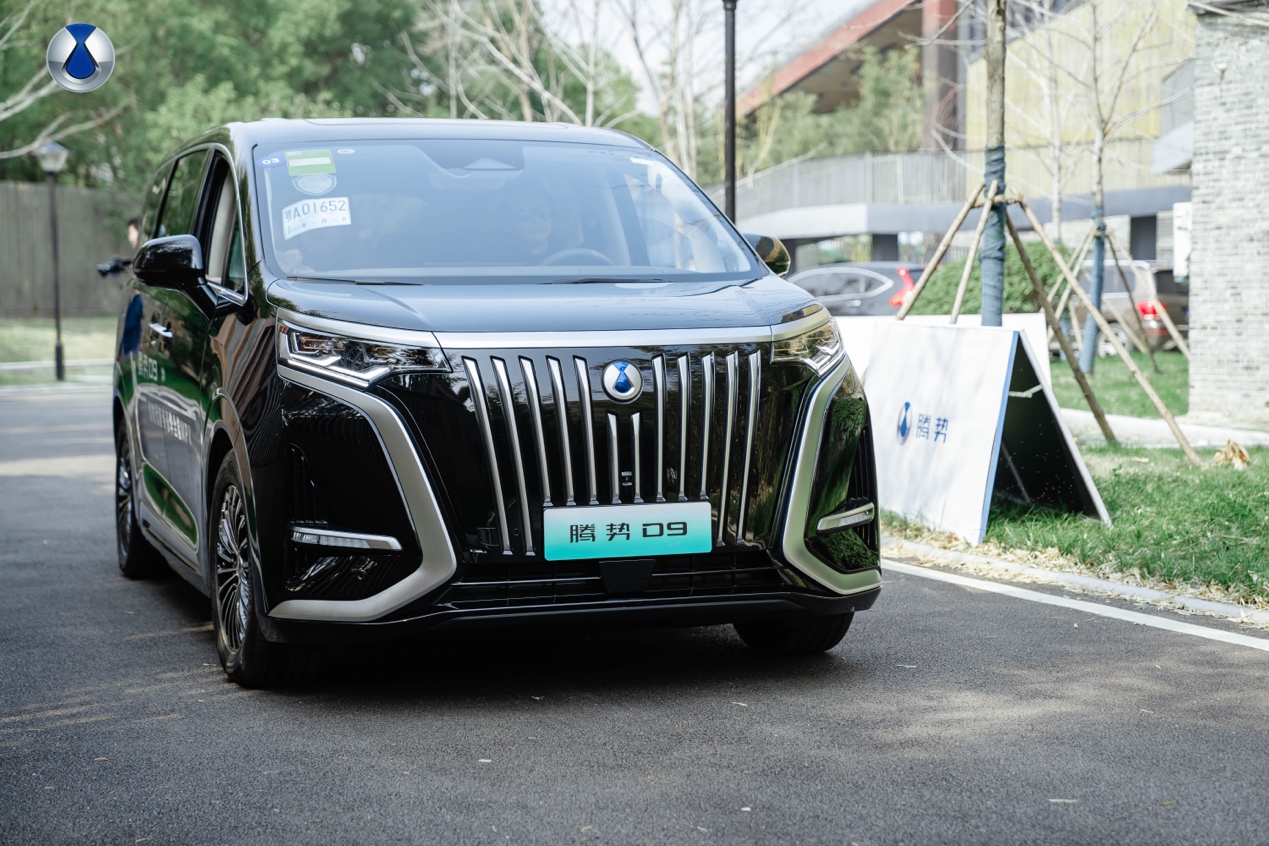 试驾腾势测试车辆AEB功能发生追尾，果然自动驾驶都是扯淡？