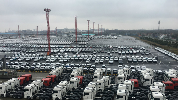 海关总署：中国出口每10辆汽车中4辆是电动汽车