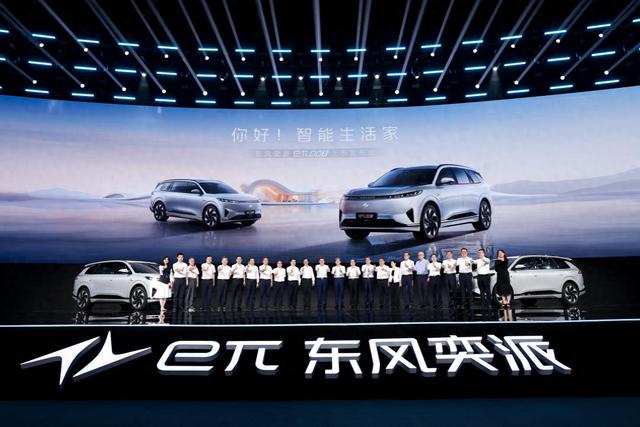 比亚迪希望中国车企越卷越好，因为车企越卷，消费者越受益？