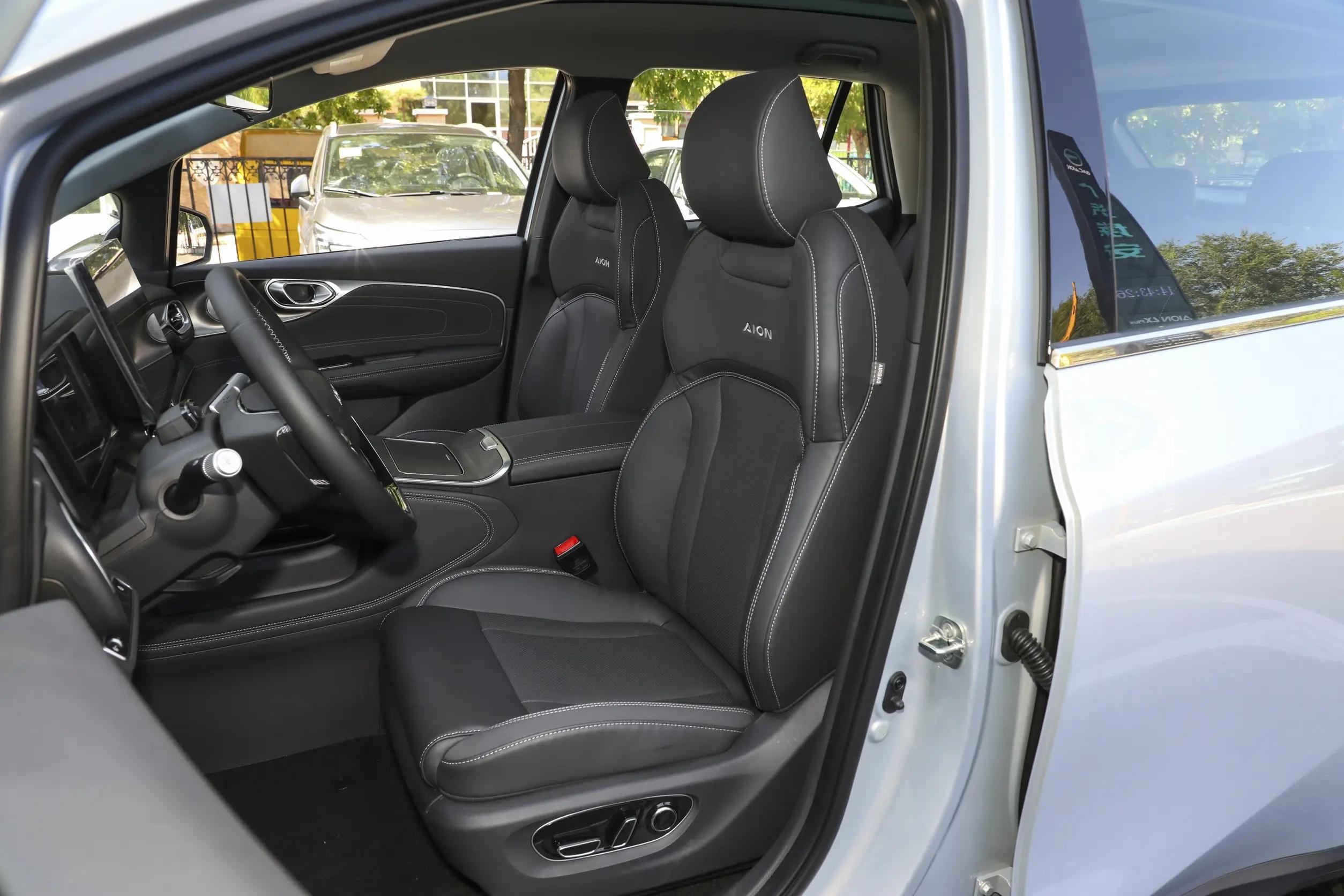 80分钟大定破万，第二代AION V起售12.98万元