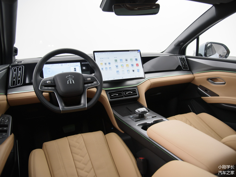 宋L DM-i周销量破万辆后，比亚迪和富士康在郑州抢人