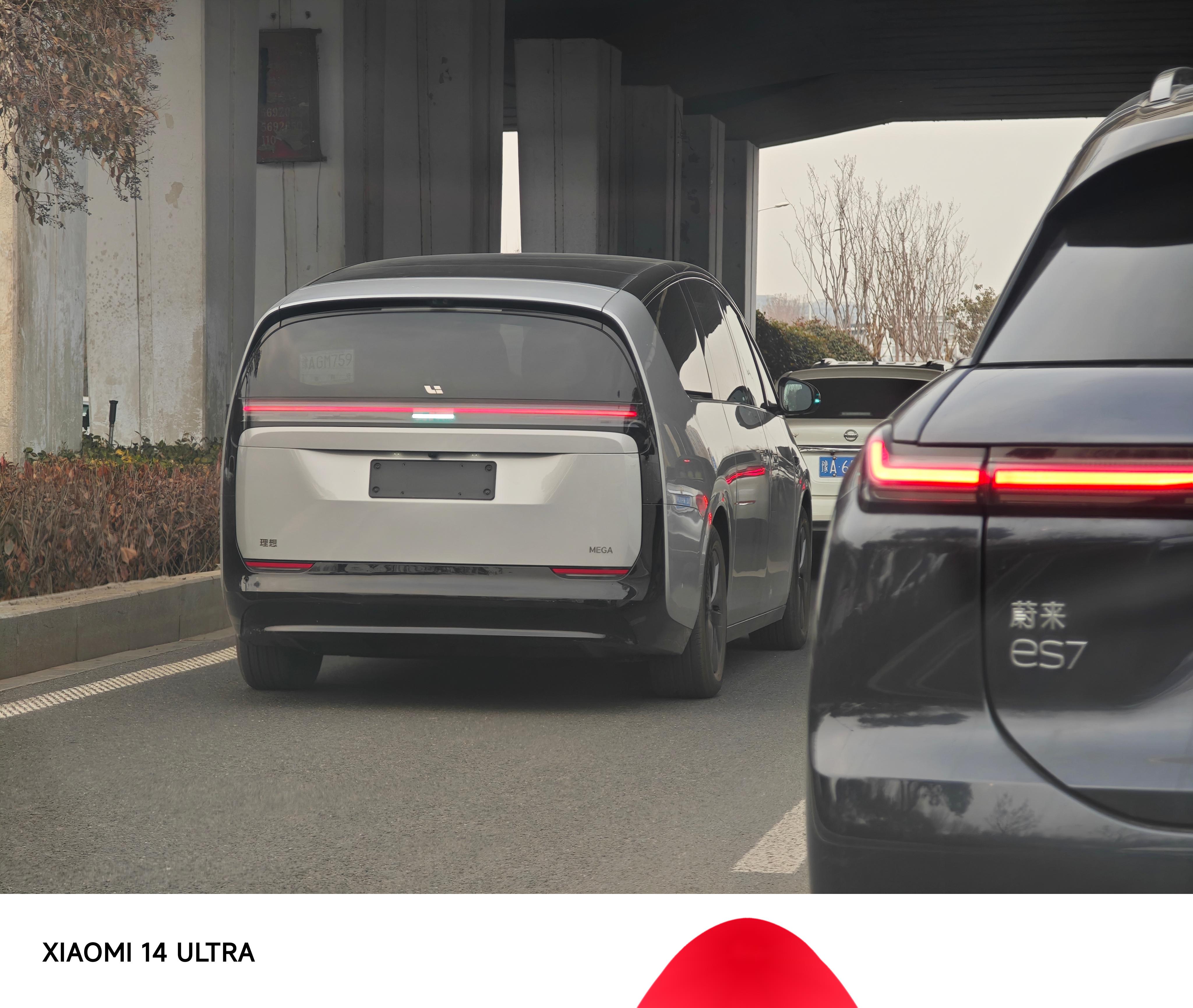 真的测试没输过，理想L9成功挑战重卡夹击碰撞