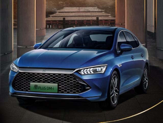 一句话点评7月紧凑型轿车:当比亚迪秦L超越秦Plus,中国车市更像美国