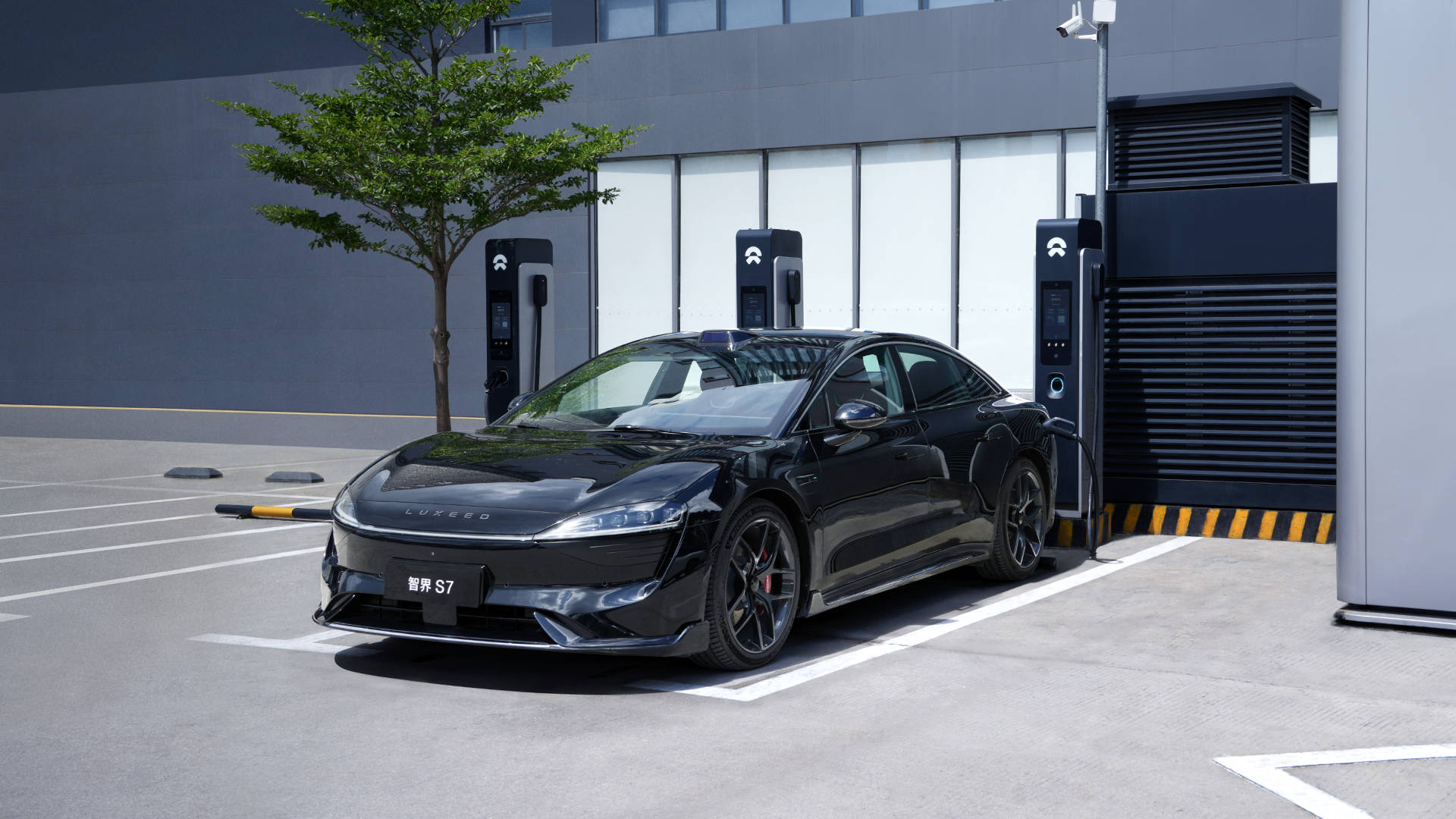 东风猛士科技与蔚来能源达成充电战略合作