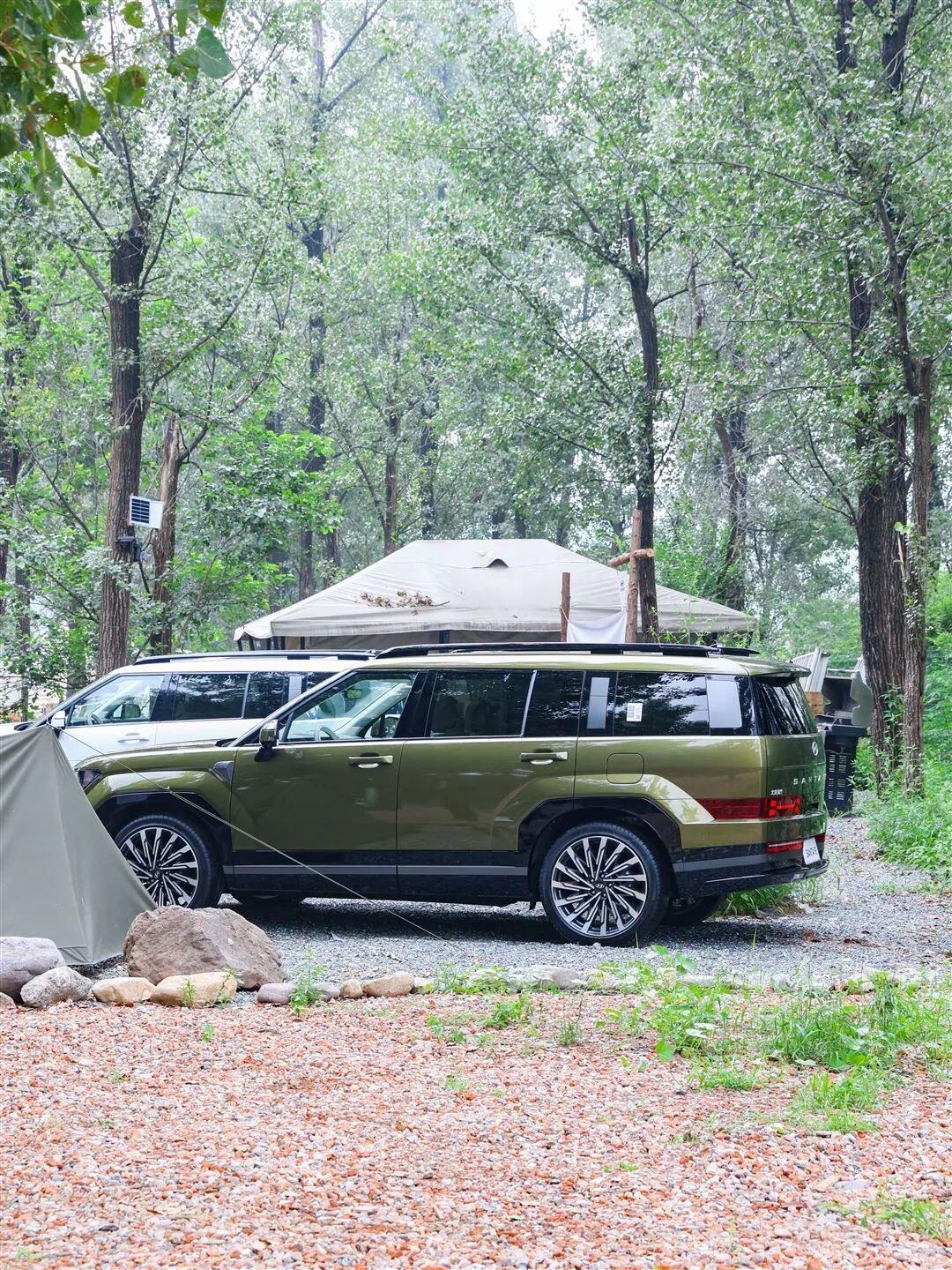 又一款“方盒子”越野车来了，竞争小、利润高的越野市场加速扩容