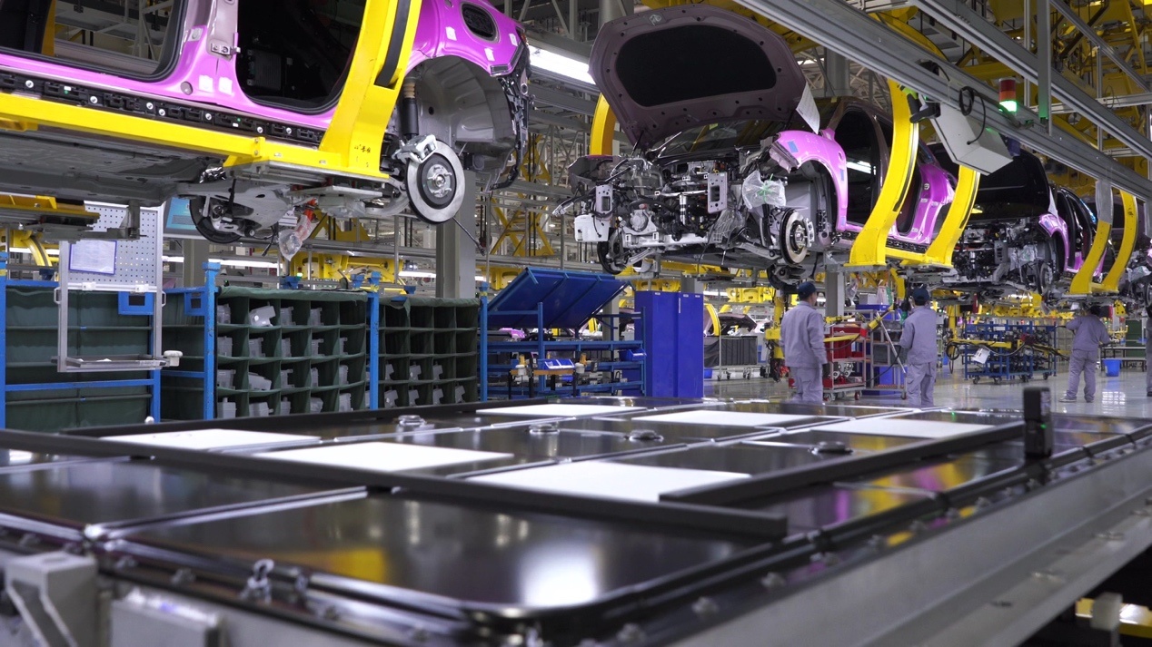 加州通过一项新提案 防止利用网联汽车施行家暴