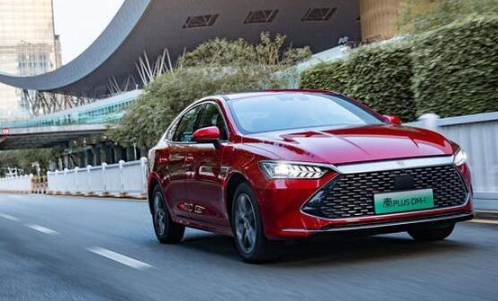 锂价下跌寒冬，宁王逆势日赚1.39亿