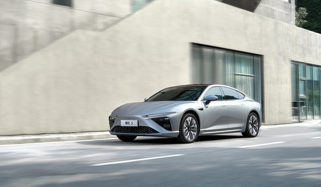 VinFast计划2026年在菲律宾推出电动MPV并扩建充电网络