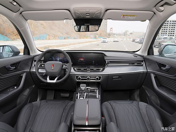 ​新潮酷 新越野 坦克品牌全家族亮相广州车展