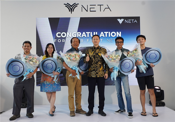 搭载5.5T发动机 科尔维特Zora无伪谍照曝光