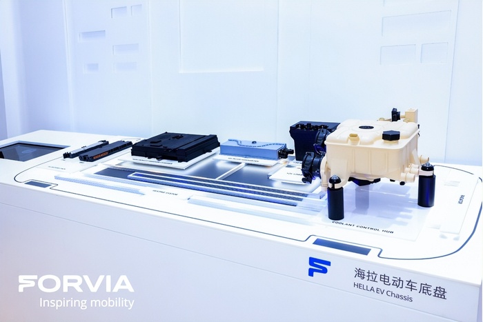 特朗普：不在乎车企因关税提价