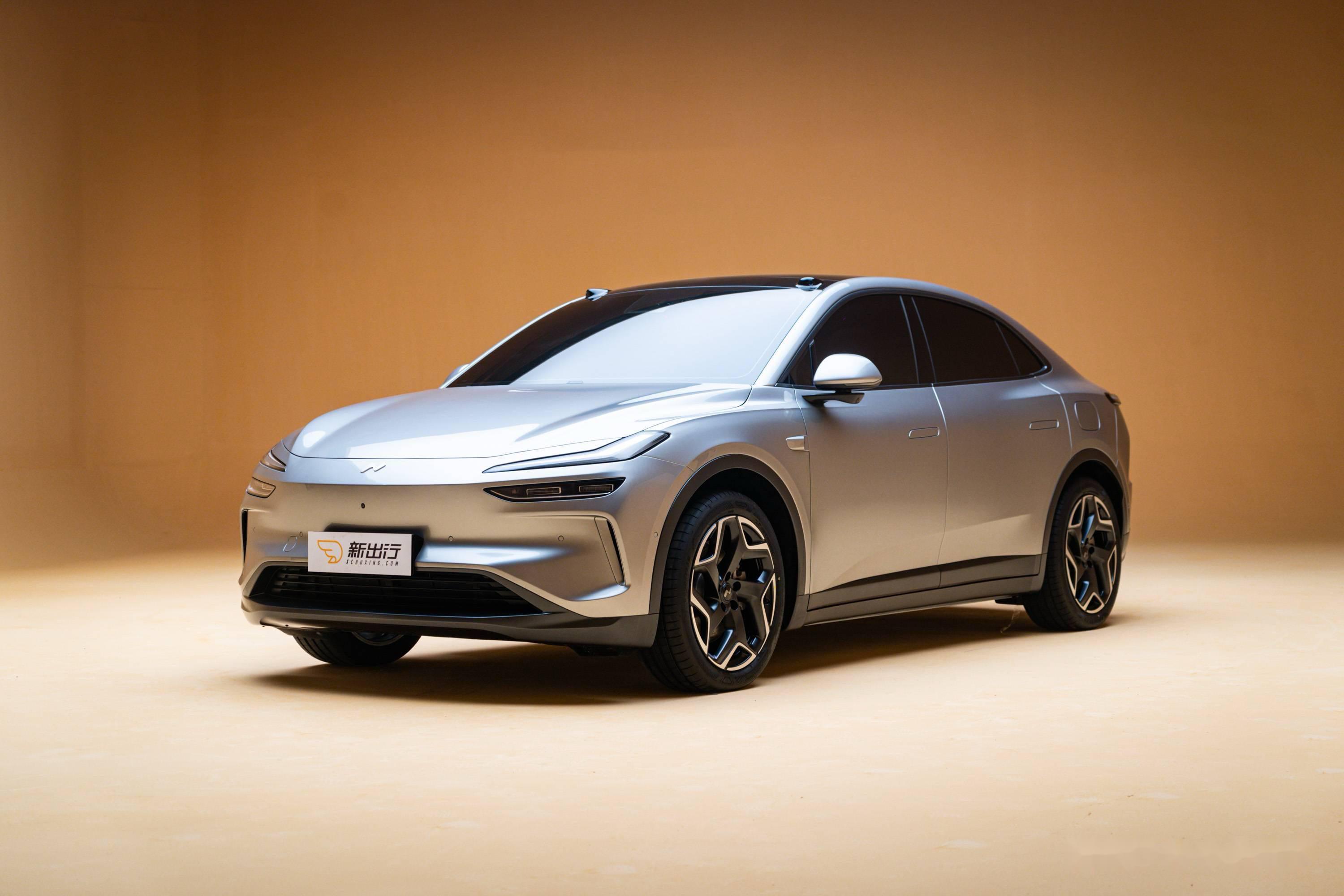 科大讯飞星火座舱 | 申报2025第七届金辑奖中国汽车新供应链百强