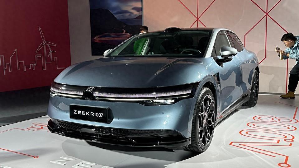 重运绿通：科技赋能智慧物流 全面构建重卡绿色生态