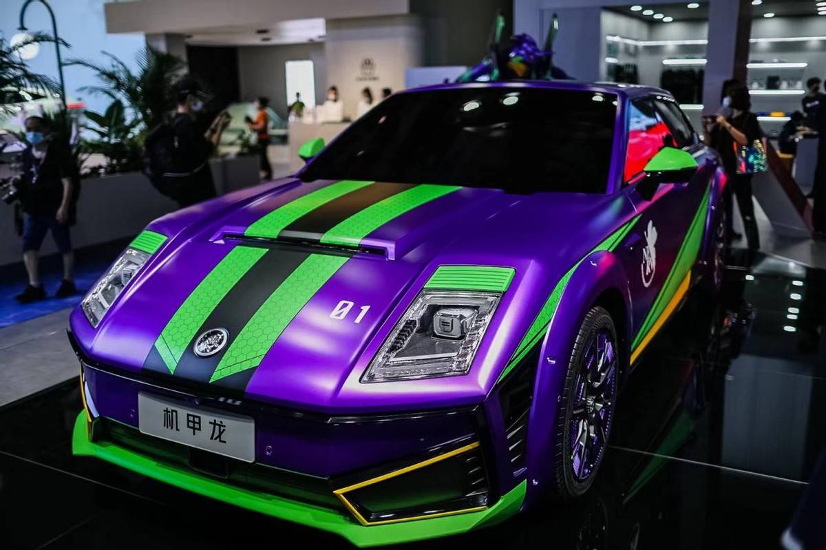 蔚来全新ES8交付破万