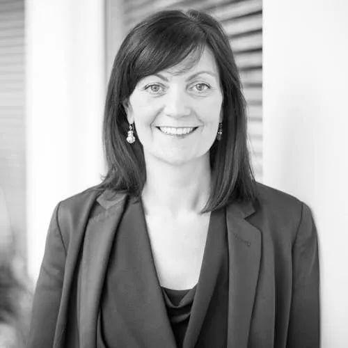 国庆购车正当时，人保保险更加值，中国人保携手巴中市先锋汽车购车嘉年华