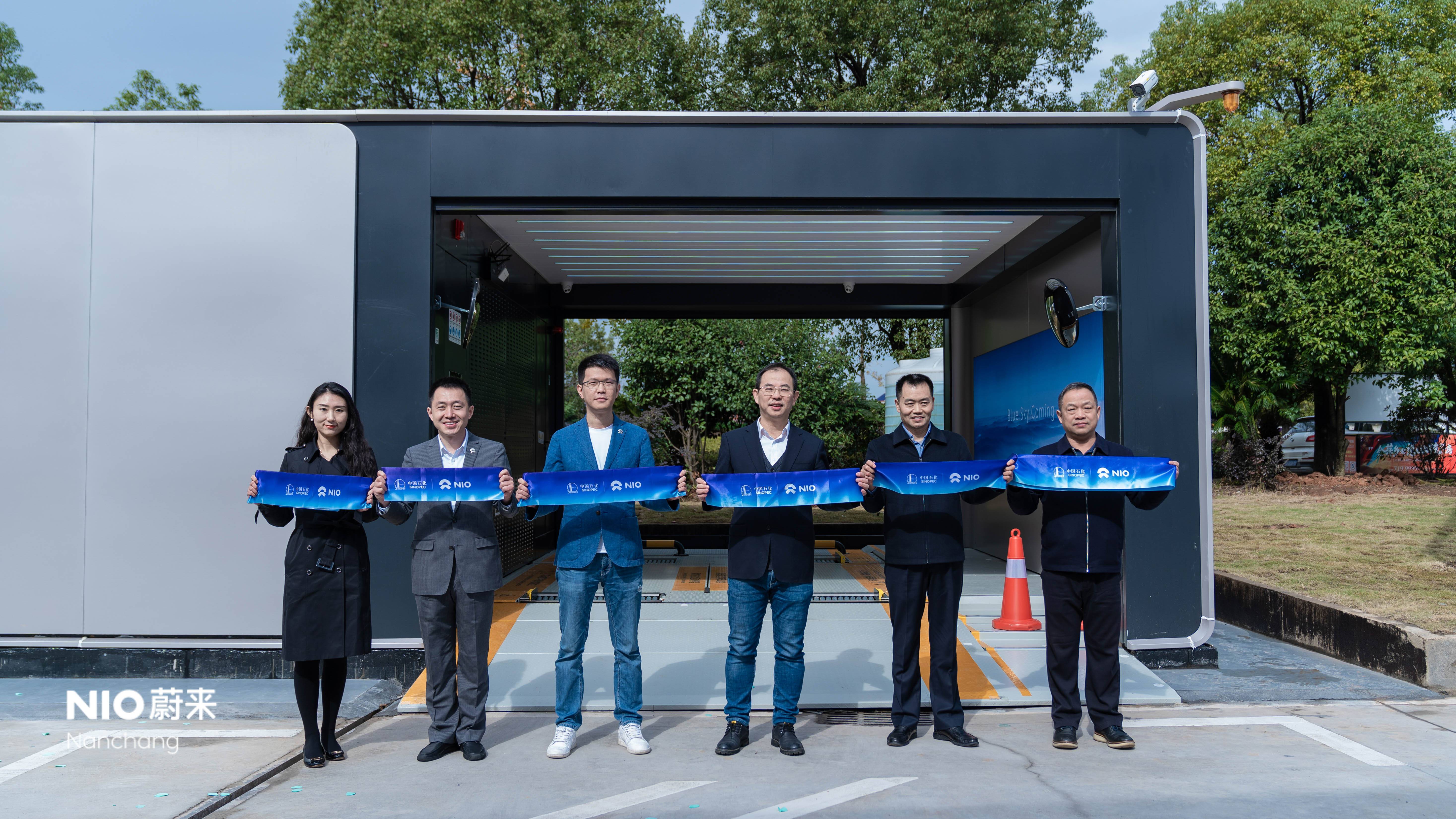 【盖世快讯】小鹏汽车和华为官宣合作；赵长江称腾势挥手开关车门功能已在开发