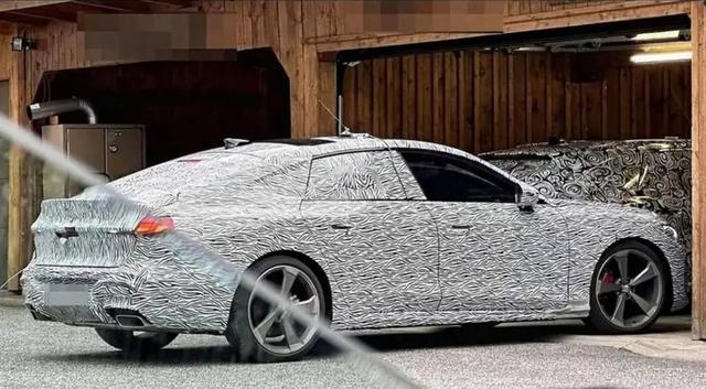 全新A5国产花落“南北奥迪”，华为智驾明年或上车