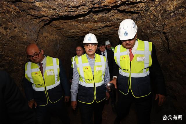 土耳其寻求与中国合作，共同开发电动汽车稀土元素