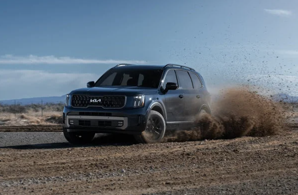 俄罗斯市场：中国乘用车出口的“过山车”困境与出路