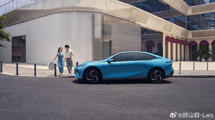 白宫澄清对华累计关税已达145%