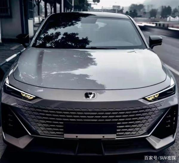 比亚迪第1300万辆新能源汽车下线