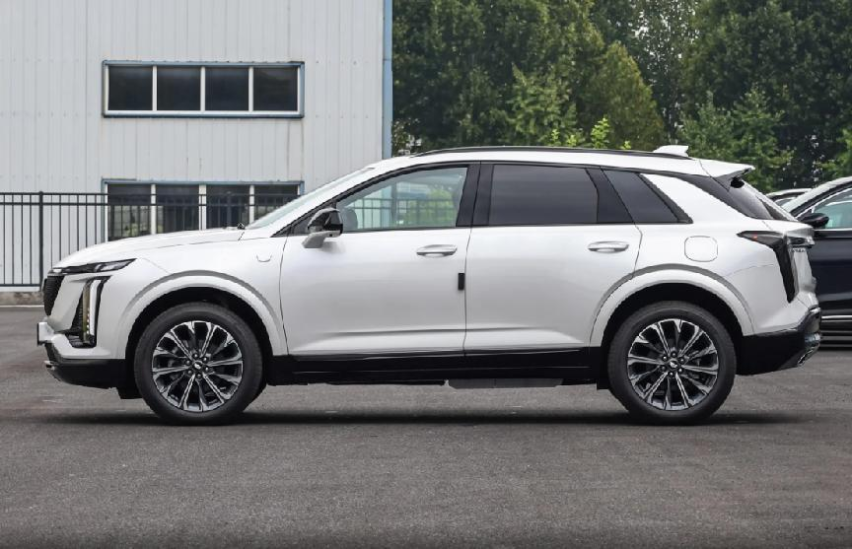 凯迪拉克全新XT5上市，售价26.59万起