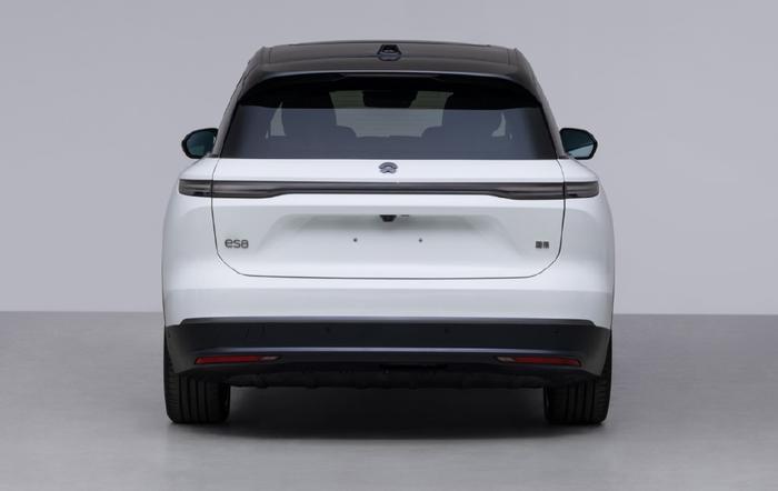 比亚迪全面领跑，新能源势头强劲 | 2024年乘用车12月及累计销量排名集团榜