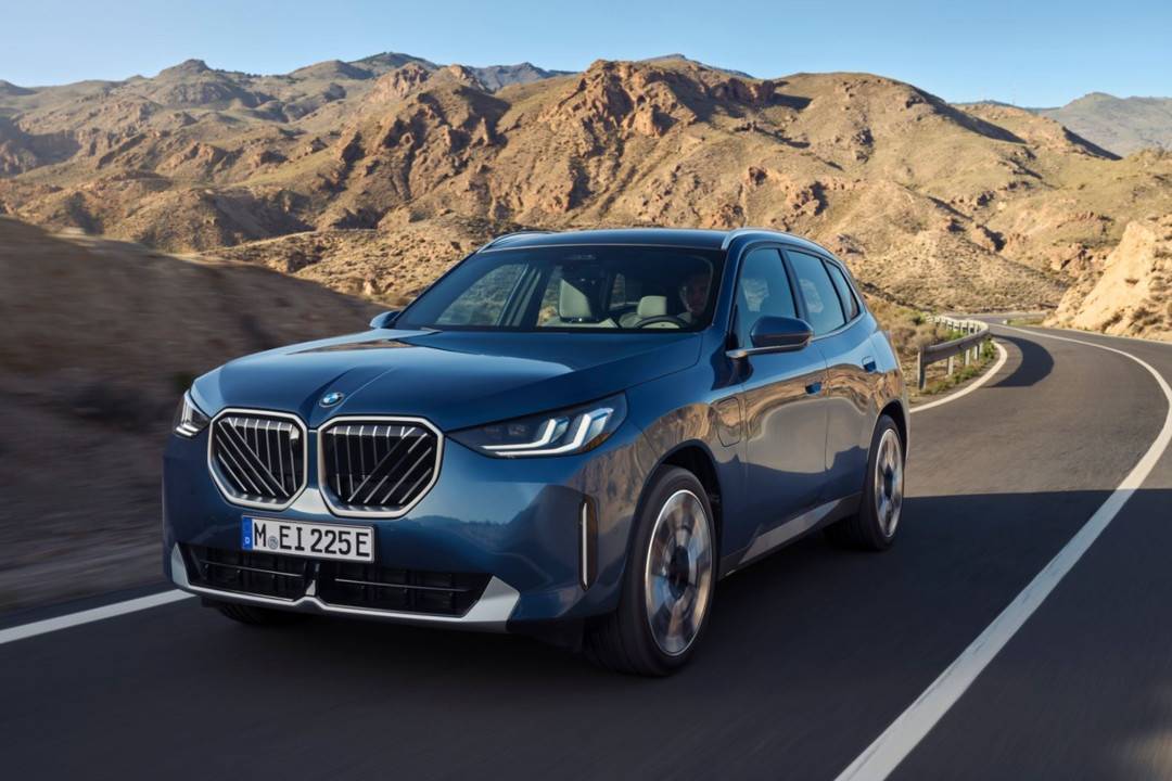 全新BMW X3交互升级,干扰做减法,安全做加法