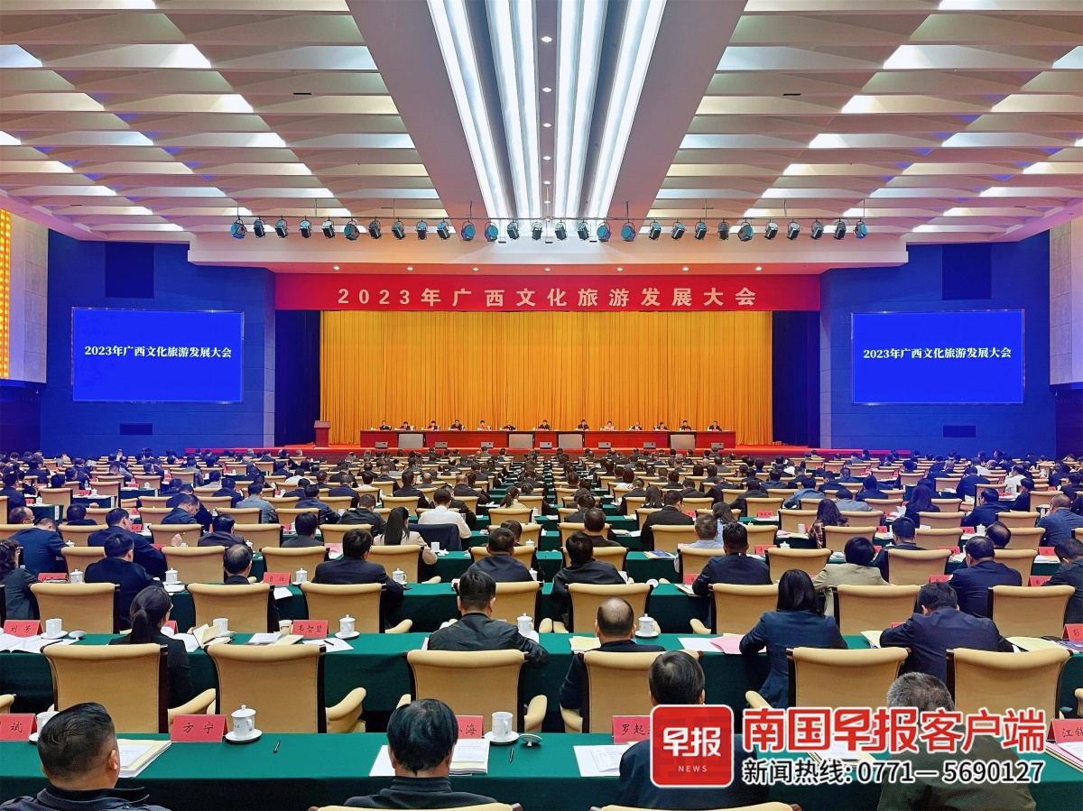 东风商用车2025年度合作伙伴大会成功召开，2025年目标销量13.1万台