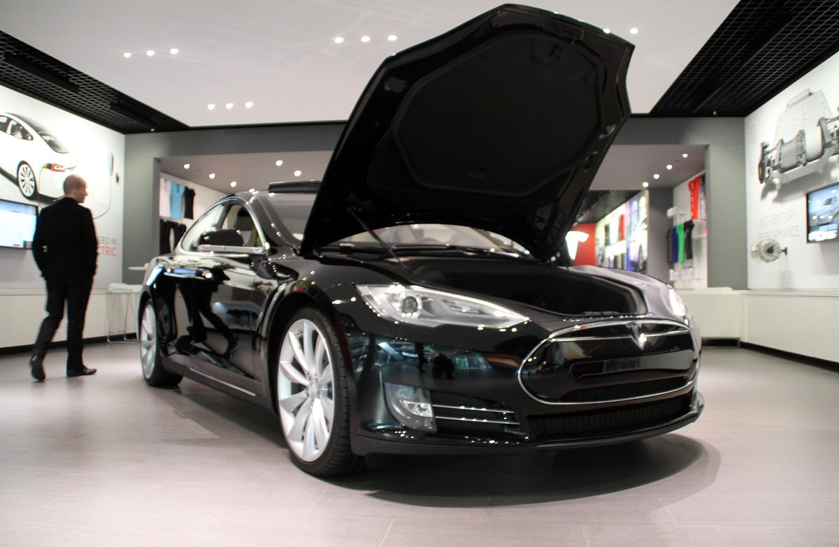 特斯拉新车计算机被曝出现重大故障