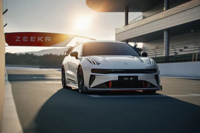 电动汽车电池组平均价格降幅创7年新高