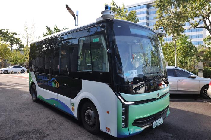 CES 2025: May Mobility与Tecnobus合作推出自动驾驶小型电动巴士 可容纳30人