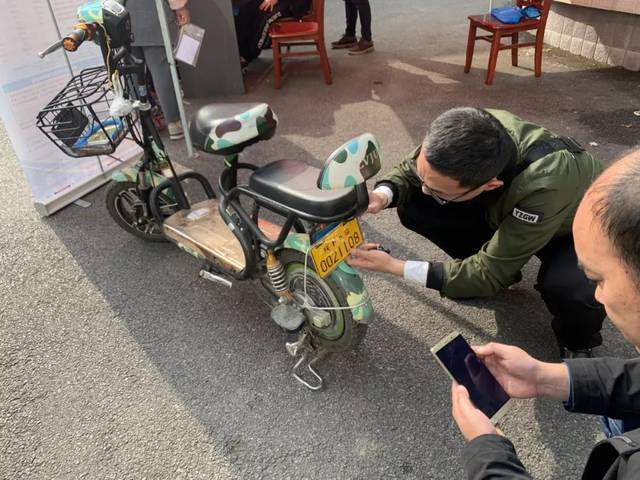 多款经典油车停产，他们何以沦为时代弃子？